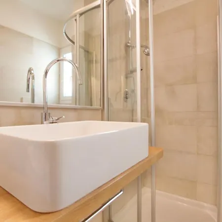 Bagni - Immobiliare * Lido di Jesolo